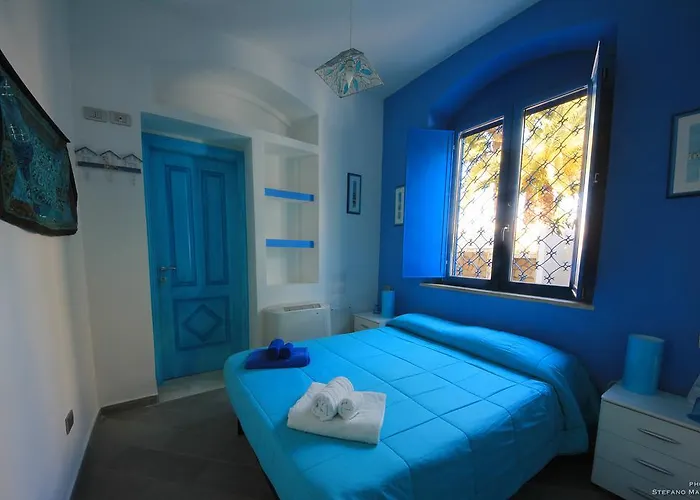 לינה וארוחת בוקר La Casa Sulla פלומיני די קווארטו